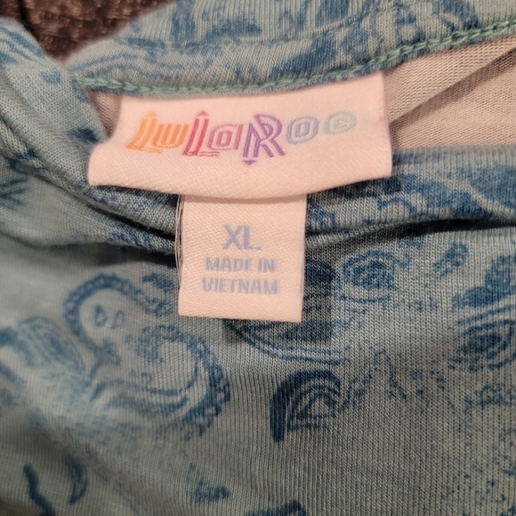Lularoe Super Soft Blue Top With Ruffled Sleeves Size XL - Picture 7 of 8